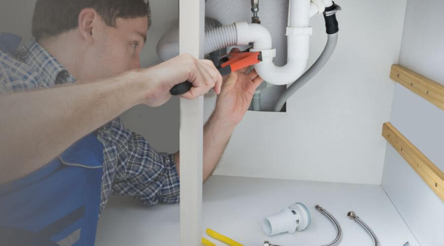 Local tankless water heater installation in Deputy, IN